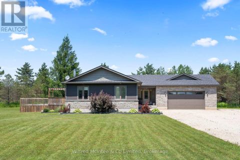 201 HUTTON HILL ROAD West Grey ON N0G1R0