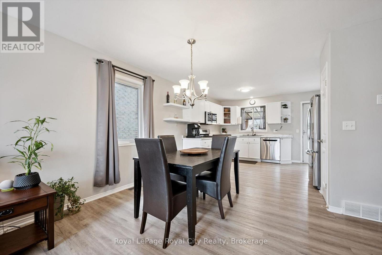 119 MEADOWRIDGE DRIVE