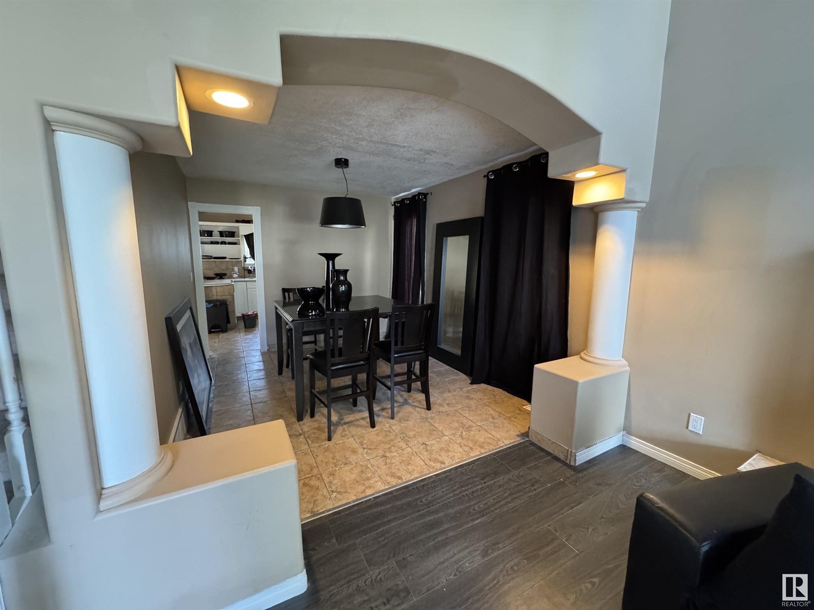 17812 103 ST NW