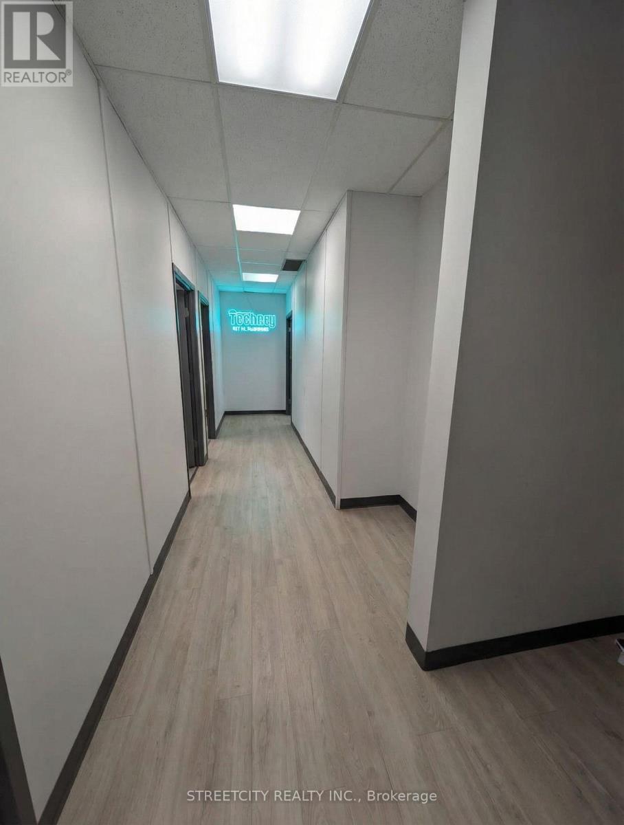 250 - 759 HYDE PARK ROAD