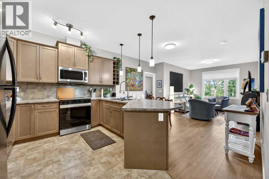 216, 35 Aspenmont Heights SW