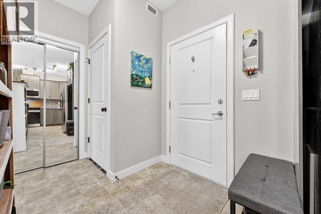 216, 35 Aspenmont Heights SW