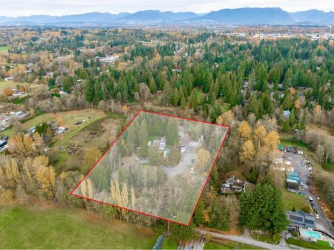 18963 84 AVENUE Surrey BC V4N6B3