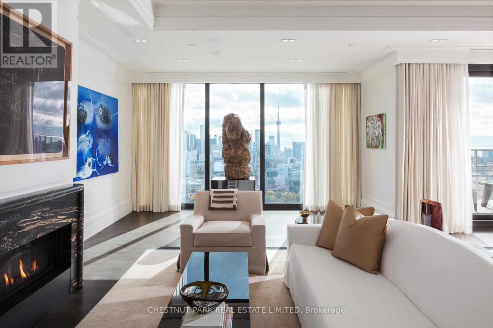 SUB PENTHOUSE 02 - 200 CUMBERLAND STREET