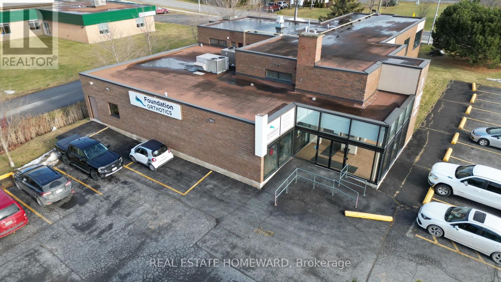 307-307A BRIDGE STREET W