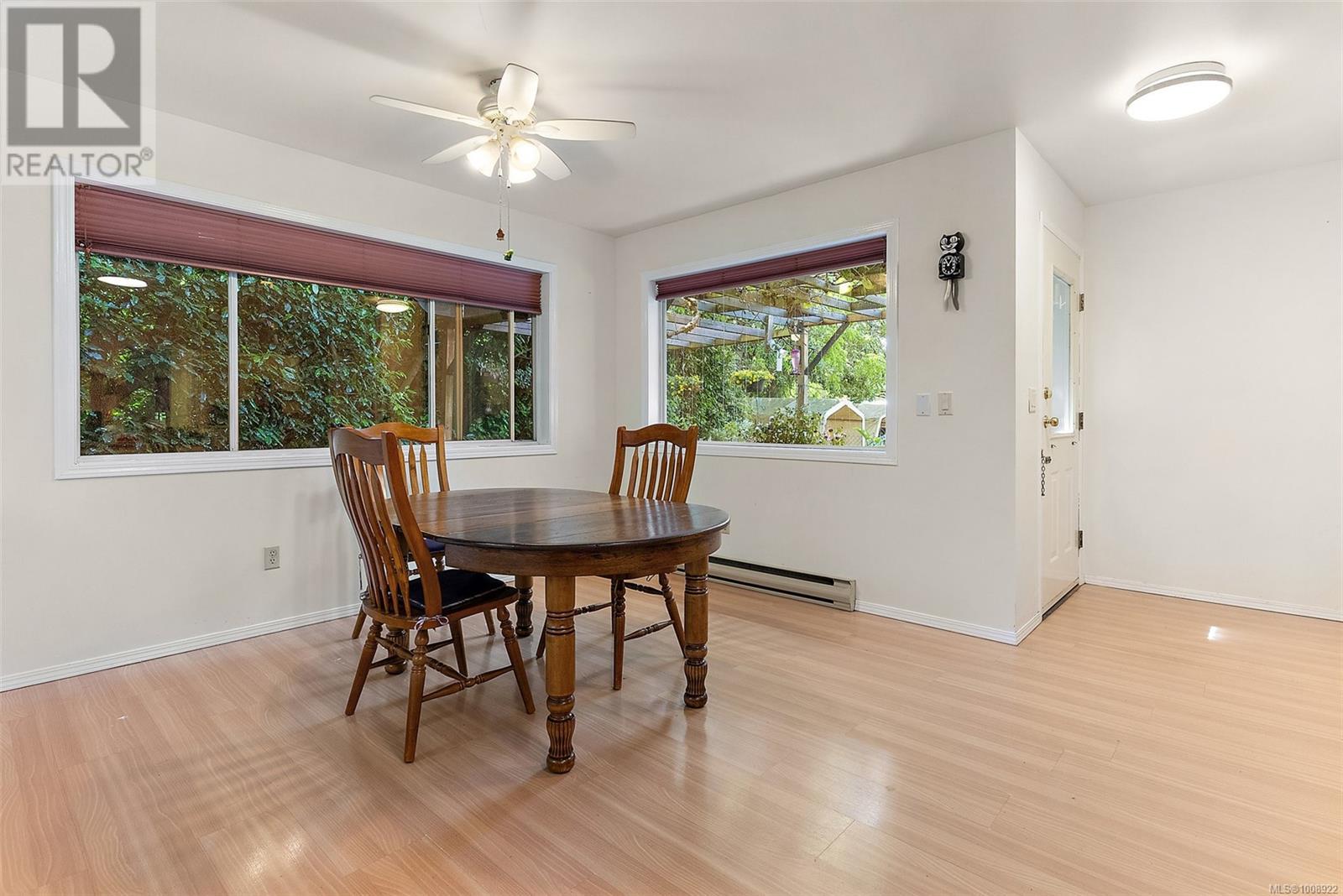 4607 West Saanich Rd