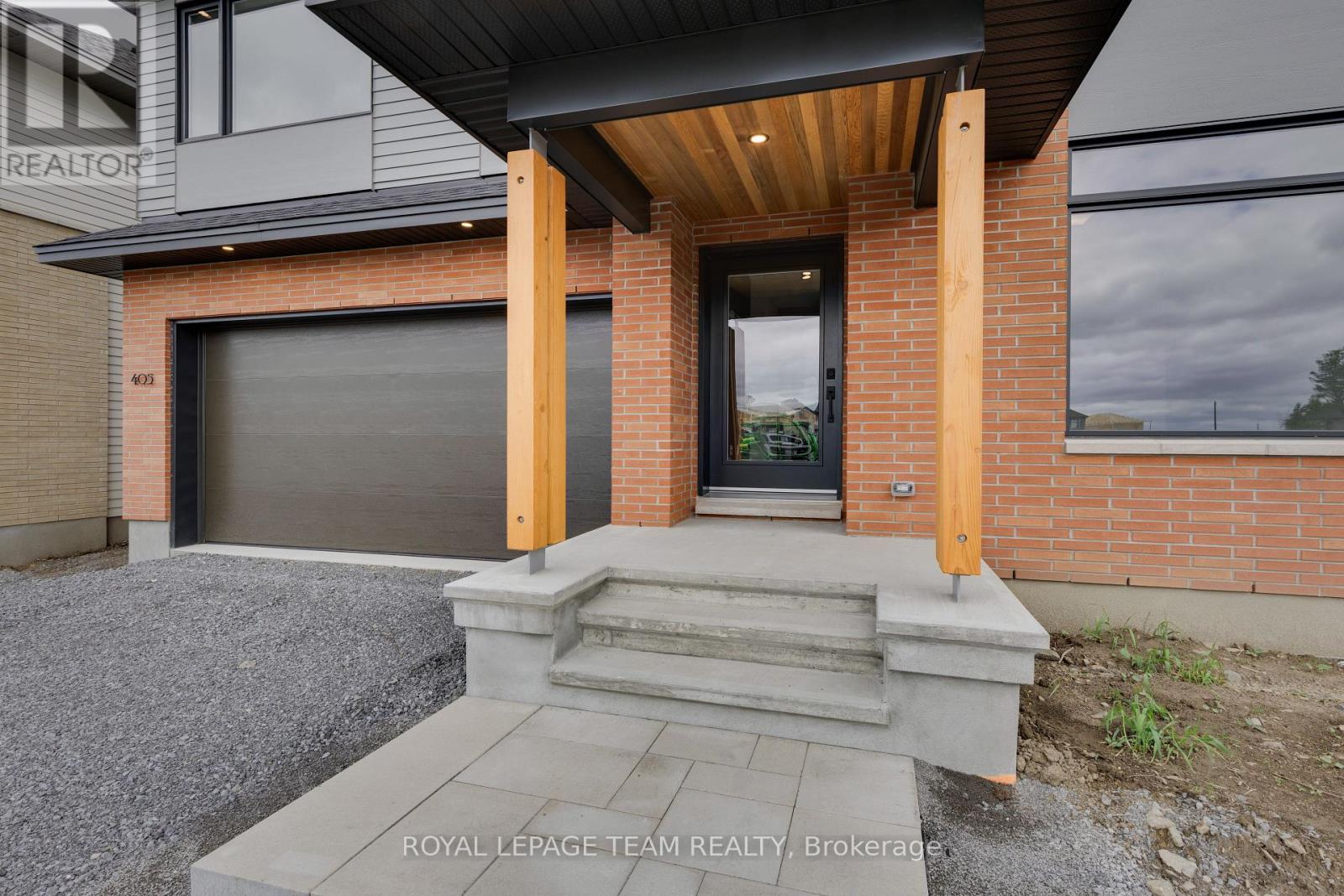 405 POINT GREY TERRACE