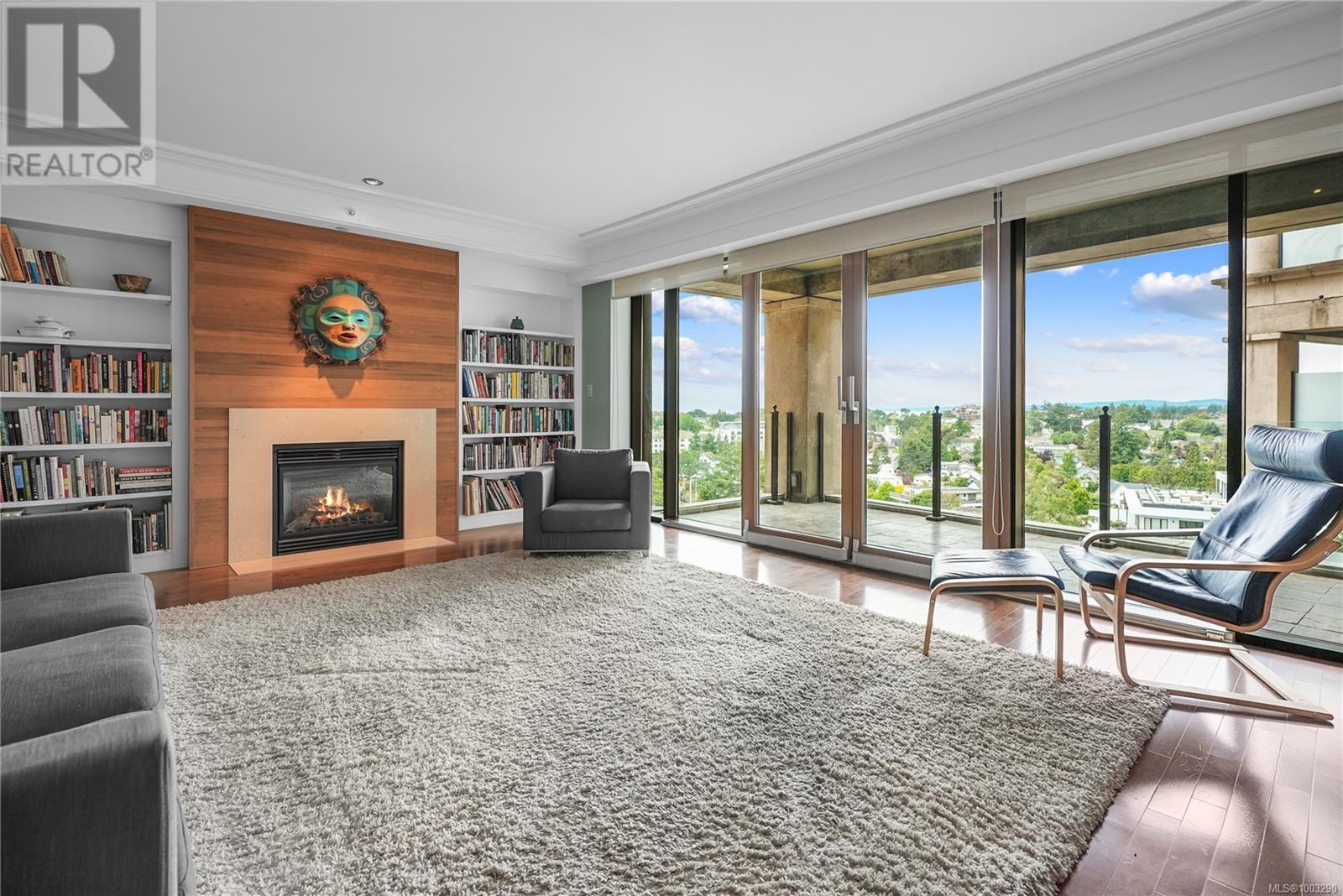 506 847 Dunsmuir Rd