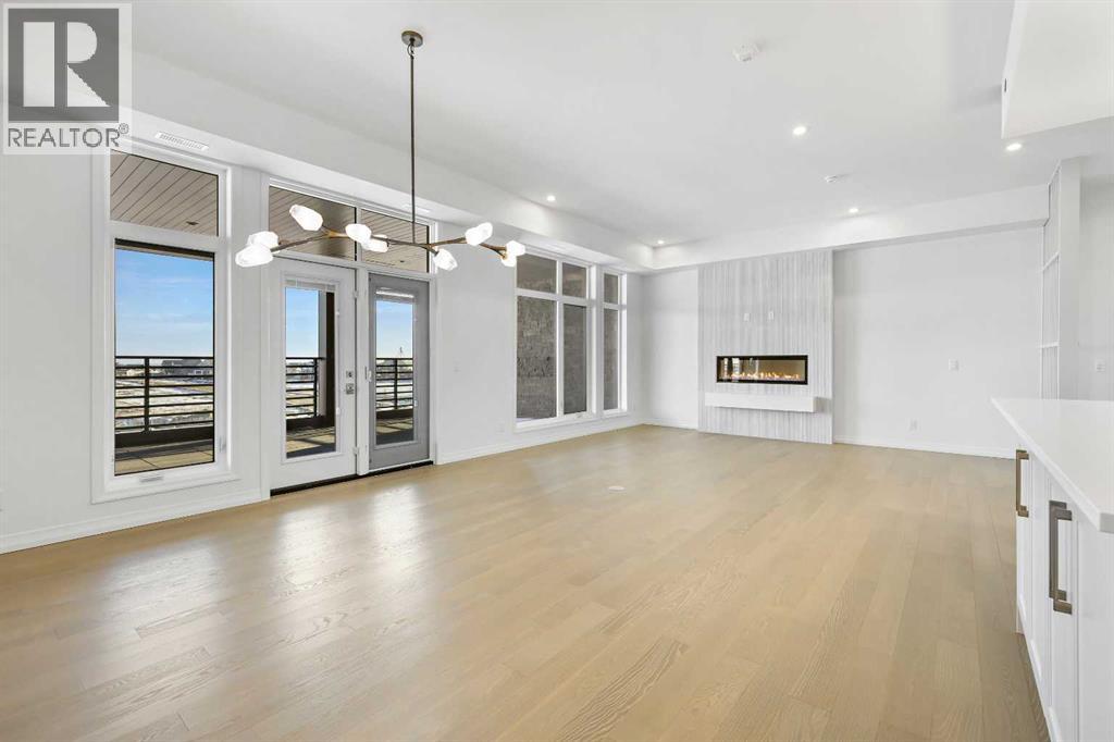 301, 140 Marina Cove SE