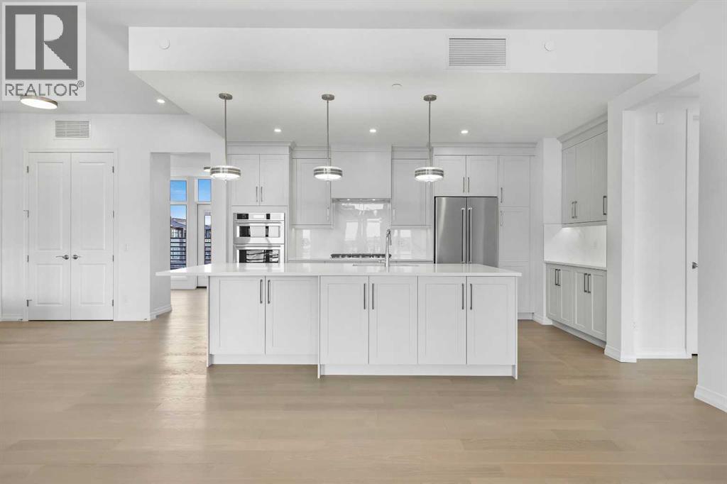 301, 140 Marina Cove SE