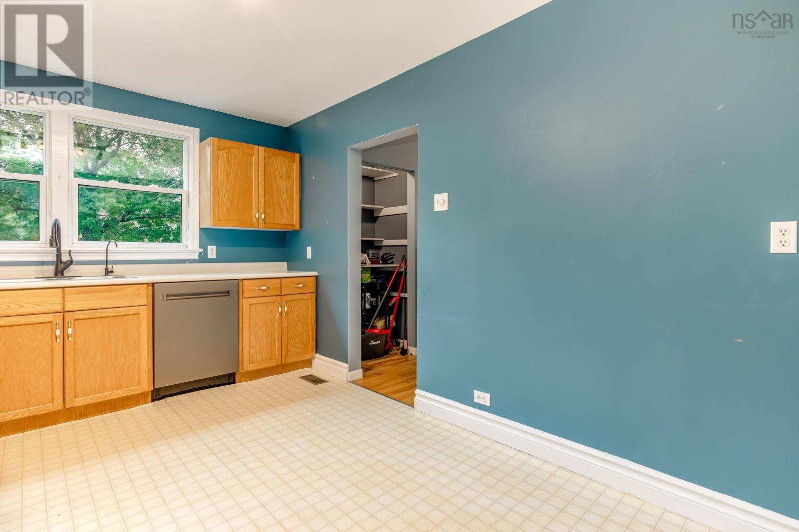 5 Hubley Mill Lake Road