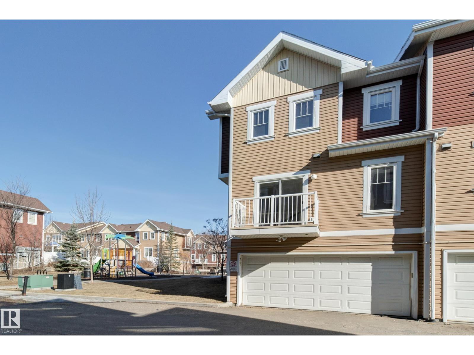 #27 1623 TOWNE CENTRE BV NW