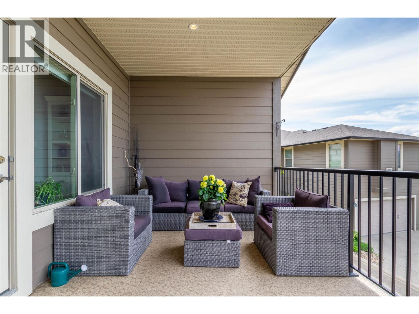 1040 Mt.Revelstoke Place Unit# 29