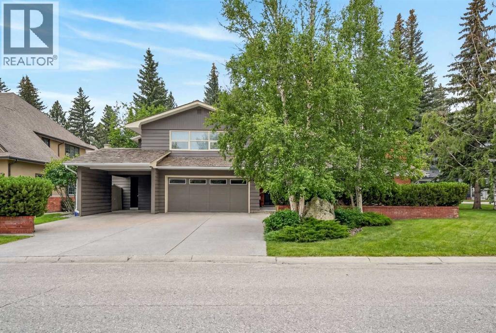 6913 Leaside Drive SW