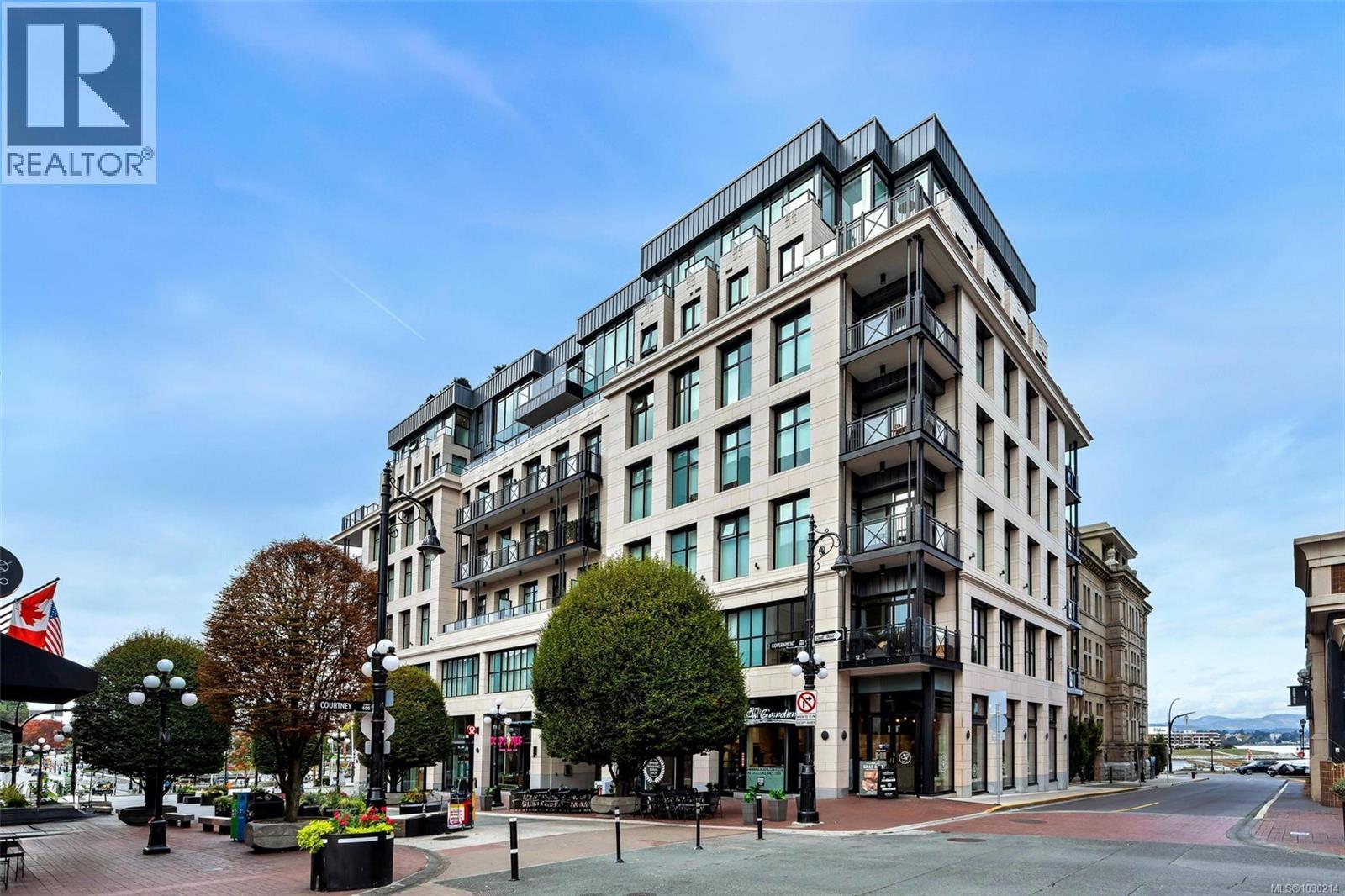 201 888 Government St