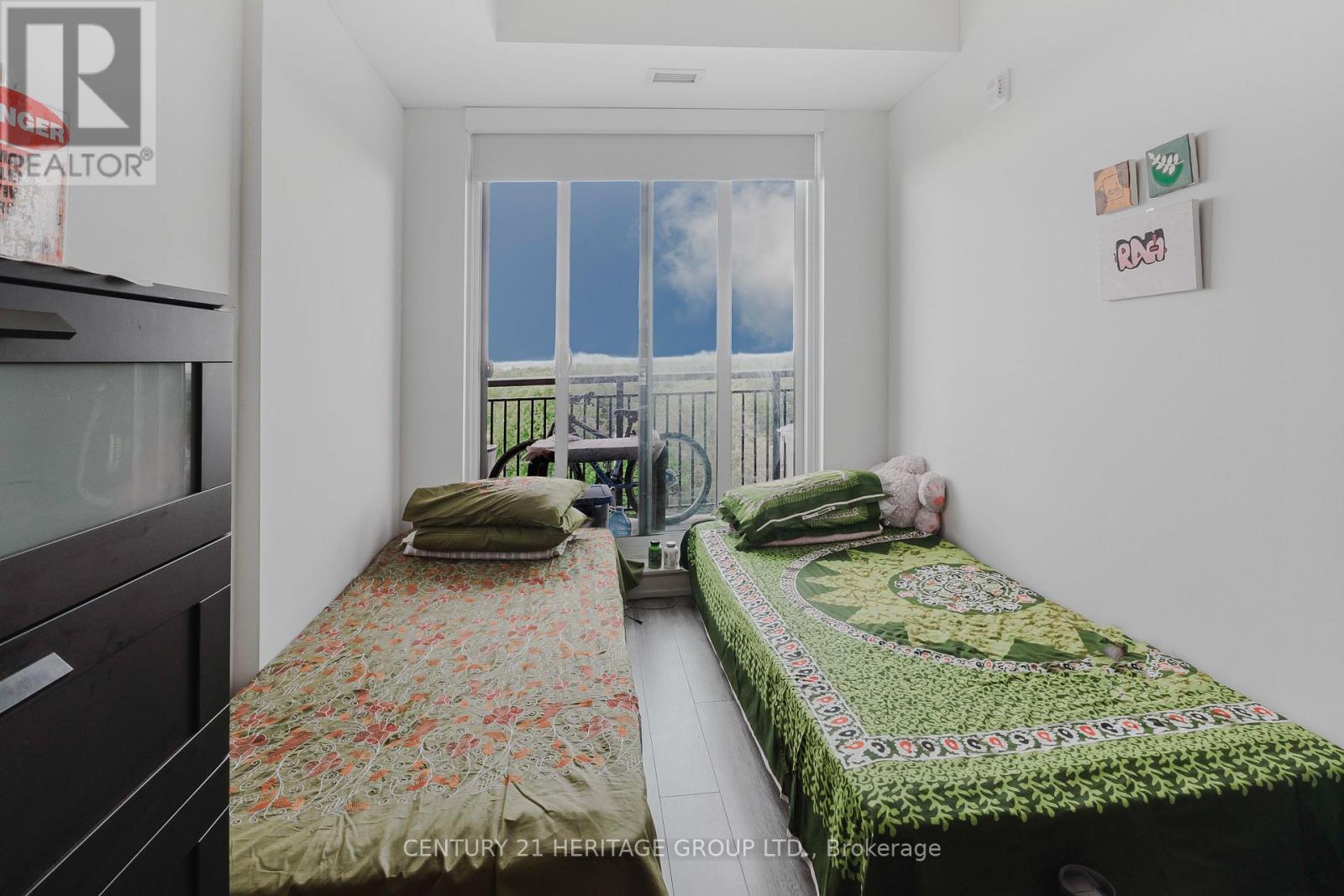 912 - 90 GLEN EVEREST ROAD