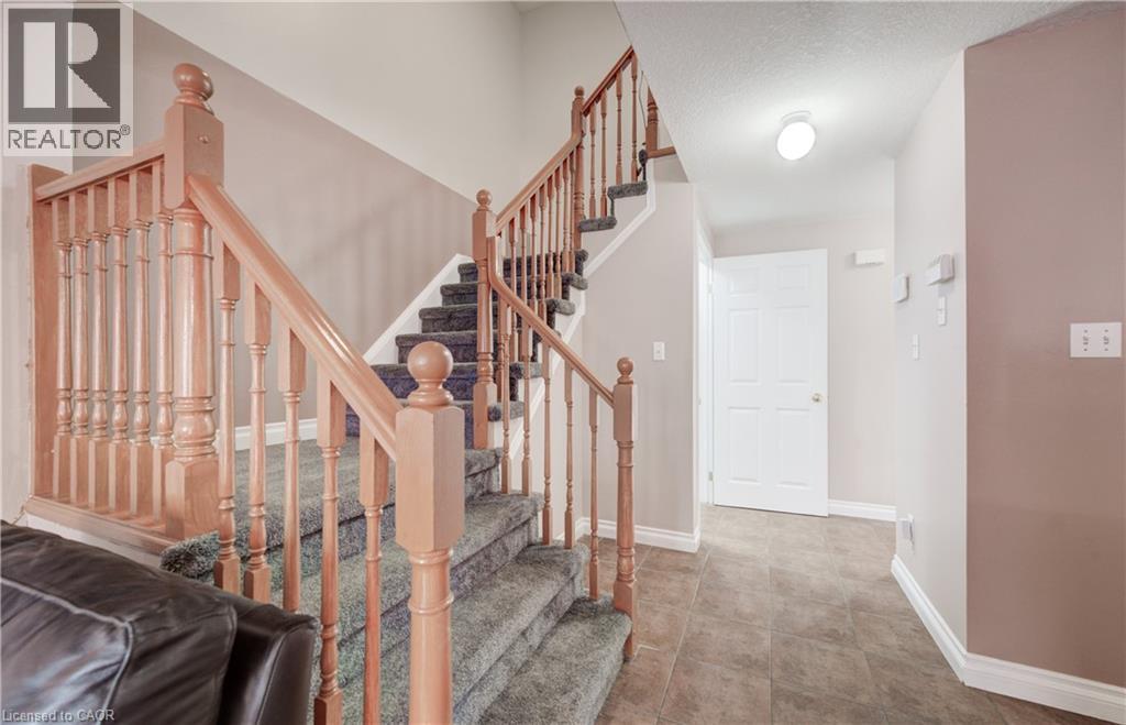 27 BRIDLEWREATH Street