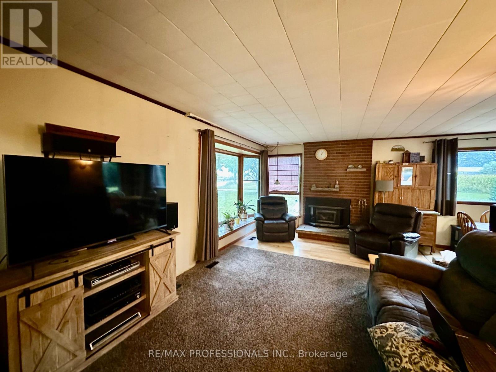 13958 TRAFALGAR ROAD