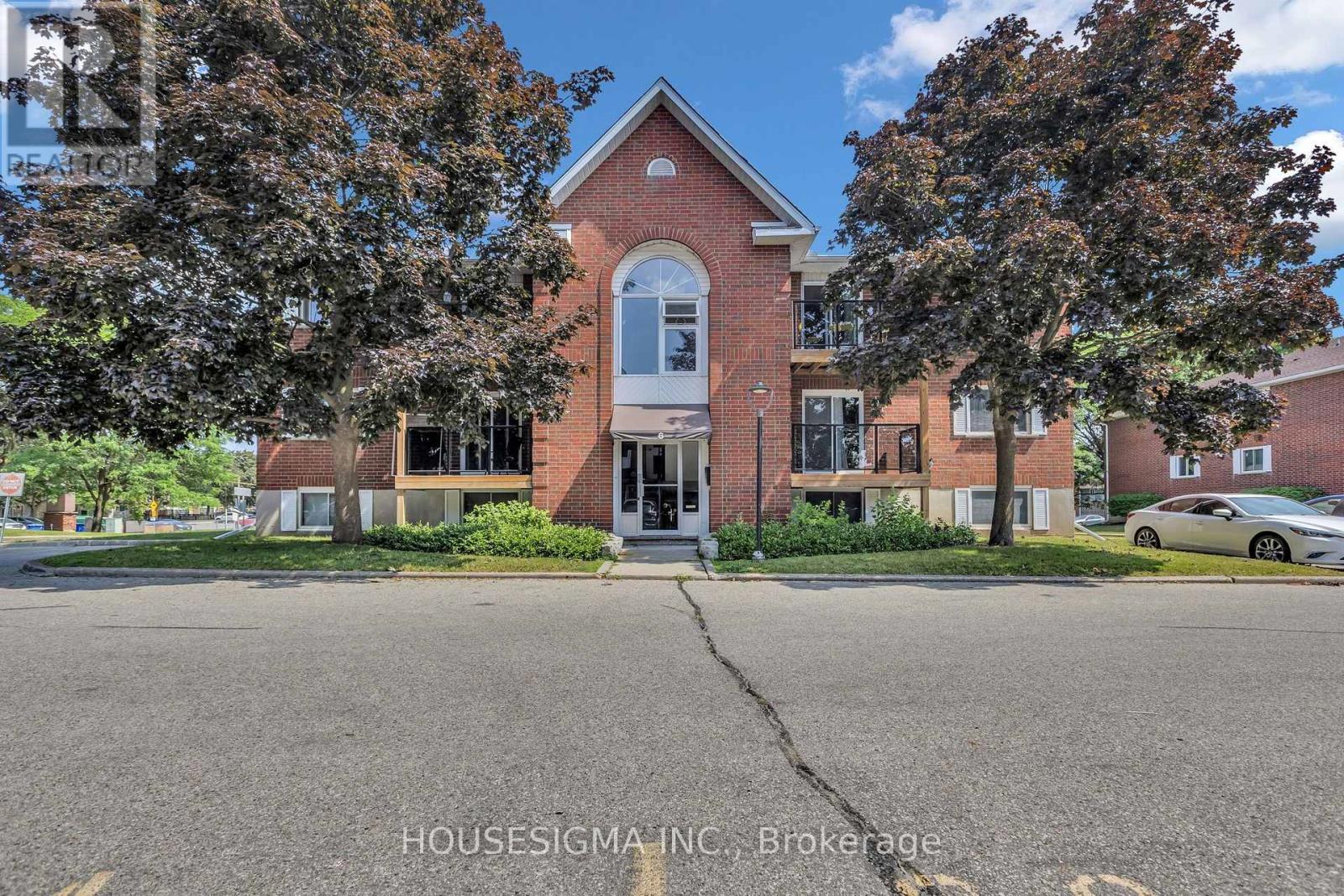 606 - 565 GREENFIELD AVENUE