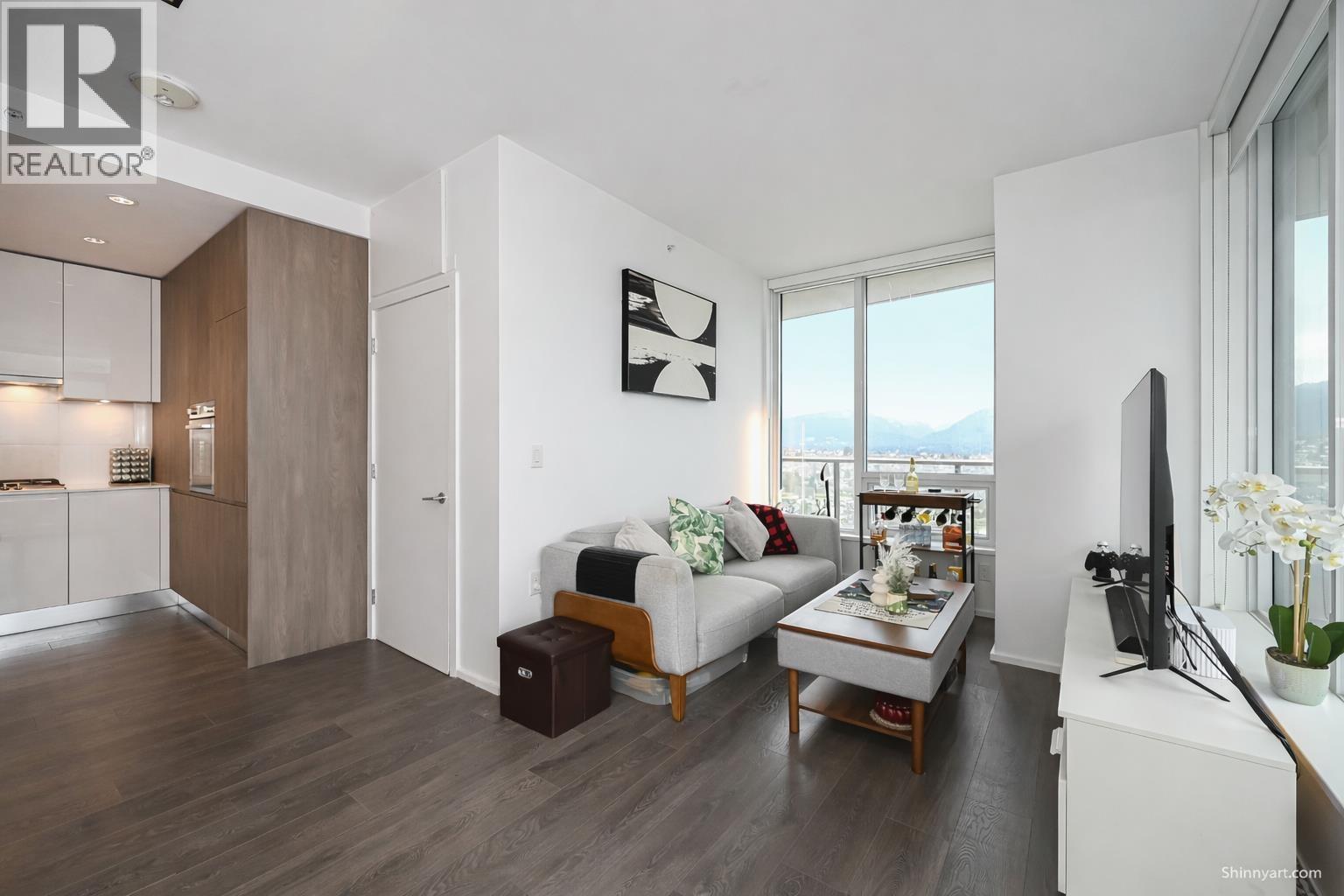 1911 4650 BRENTWOOD BOULEVARD