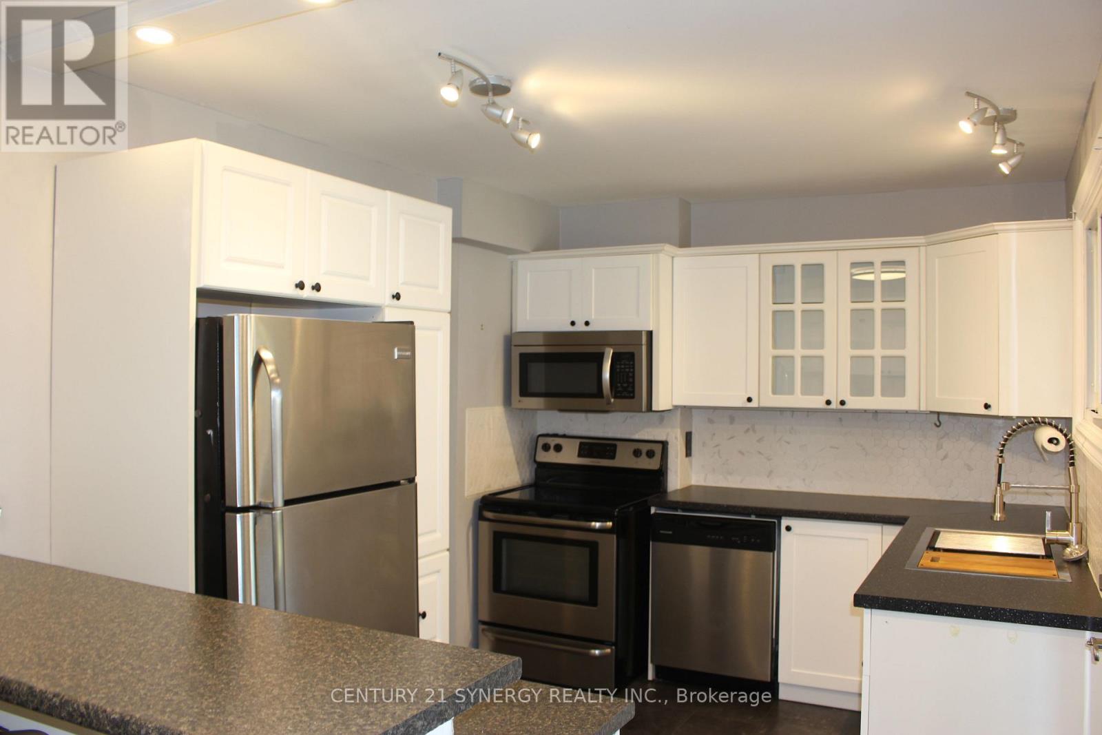 241 WILFRED CRESCENT