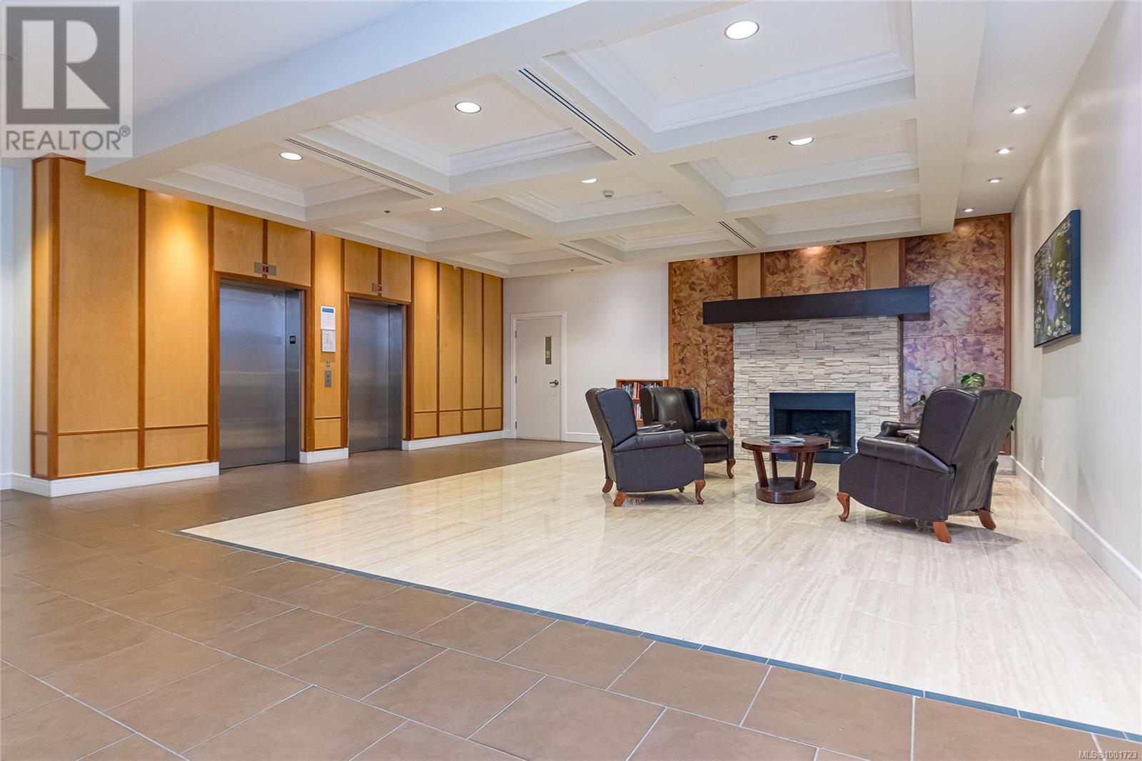406 1325 Bear Mountain Pkwy