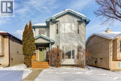 29 Peigan Court W Lethbridge AB T1K6J4