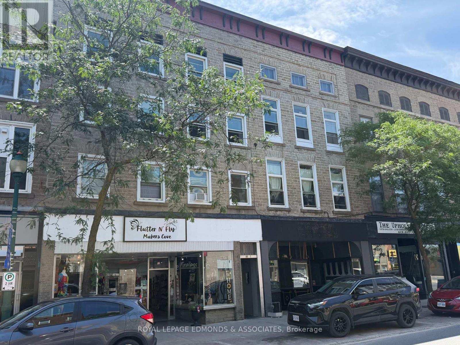 87-93 KING STREET W