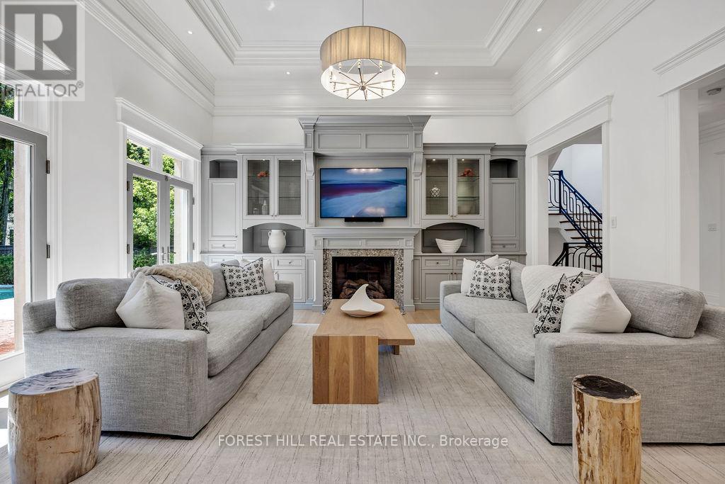 240 POPLAR DRIVE