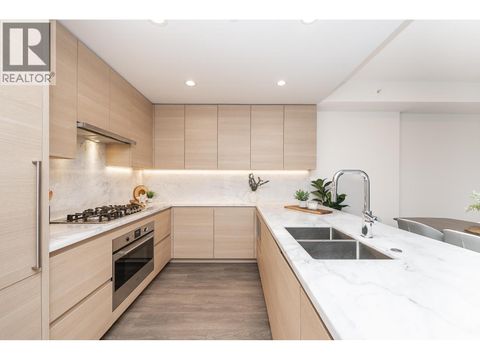 1806 308 MORRISSEY ROAD Port Moody BC V3H0M2