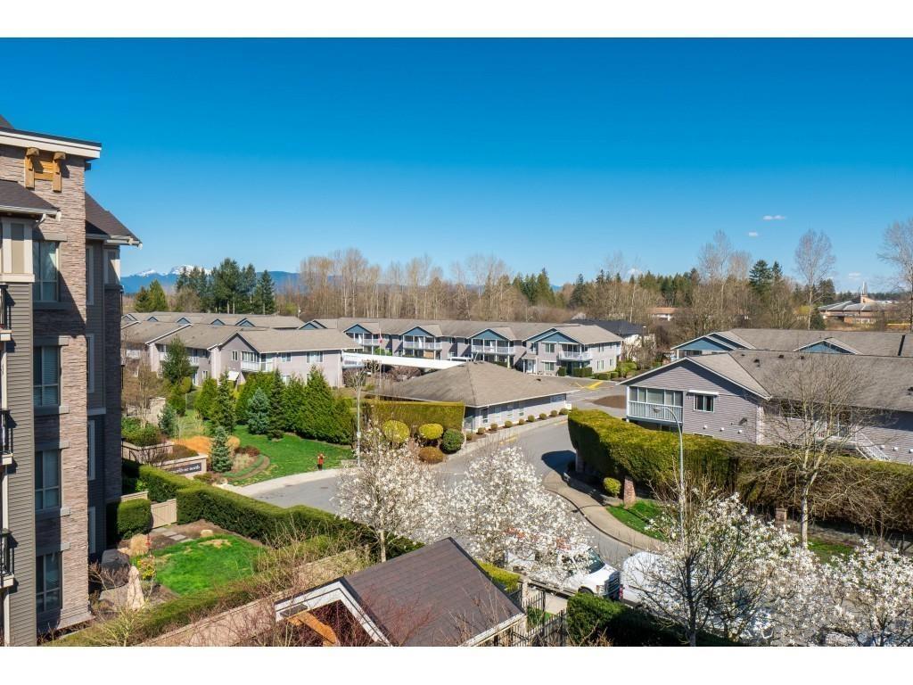 402 5655 210A STREET