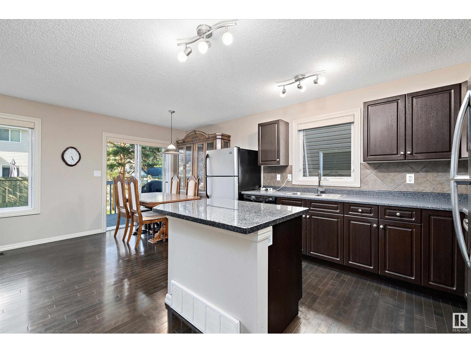 #29 1730 Leger Gate NW NW