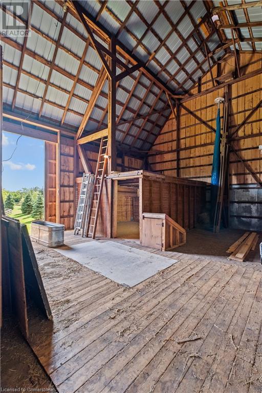 1532 CONCESSION RD 6 W