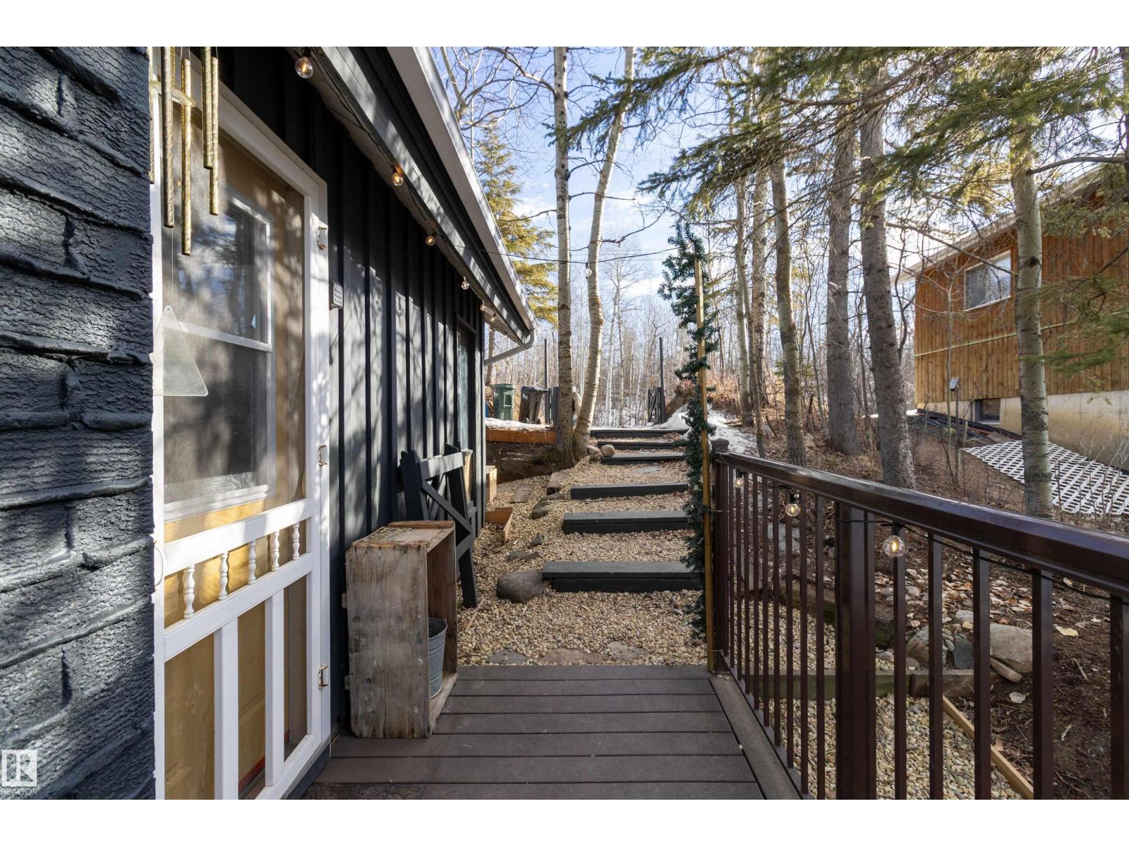 233 51268 Range Road 204