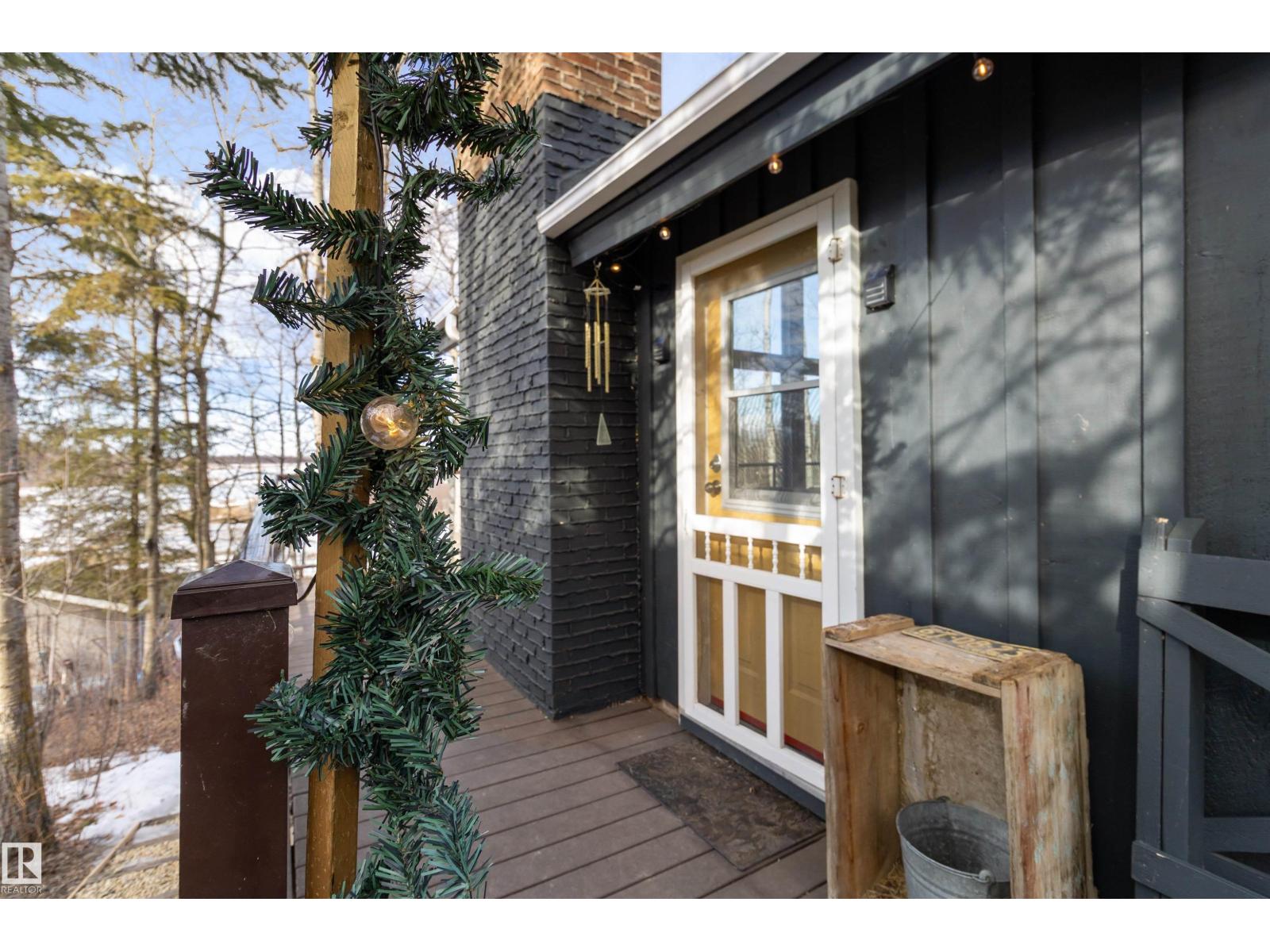 233 51268 Range Road 204