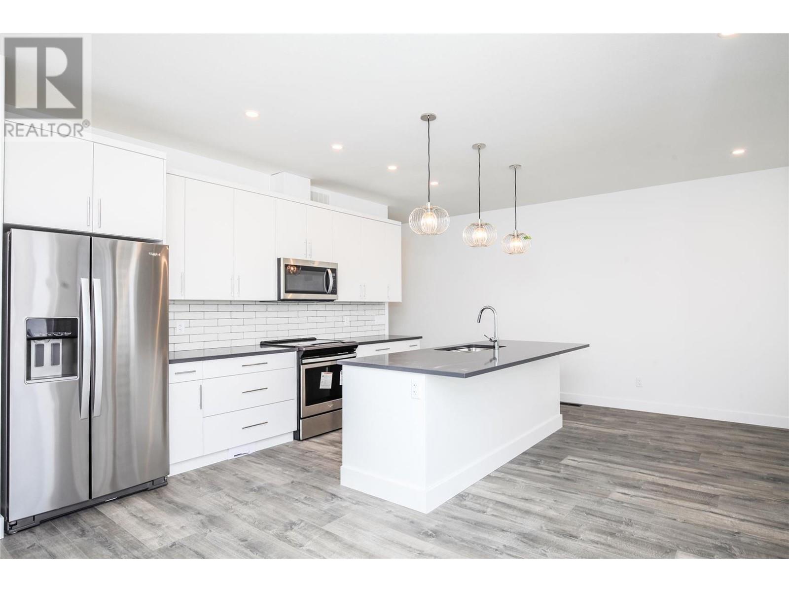 610 Academy Way Unit# 114