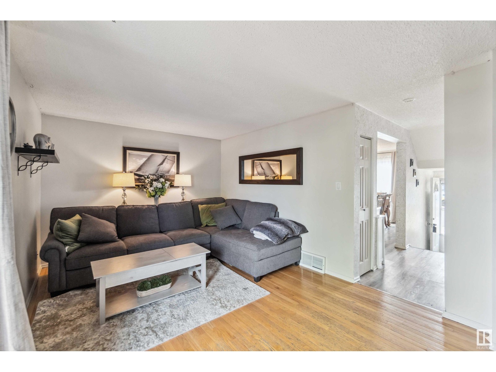 13890 24 ST NW