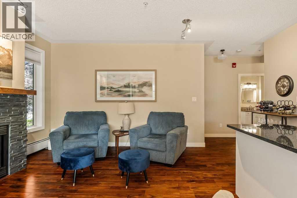 204, 2419 Erlton Road SW