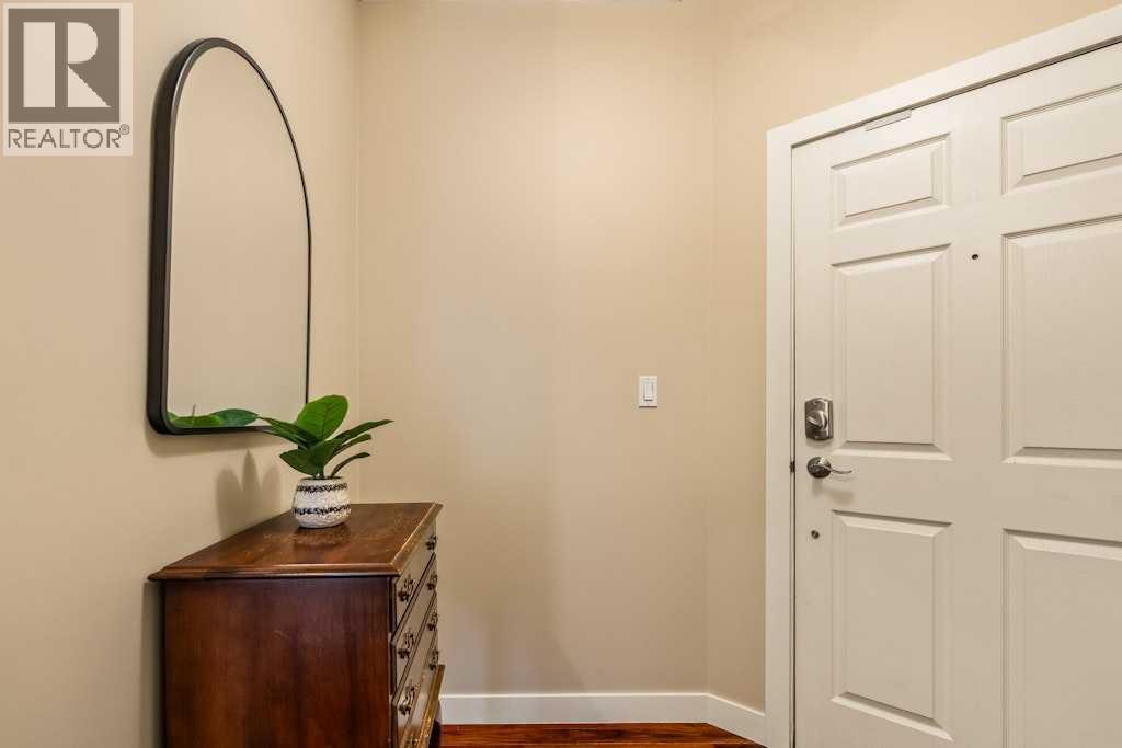 204, 2419 Erlton Road SW