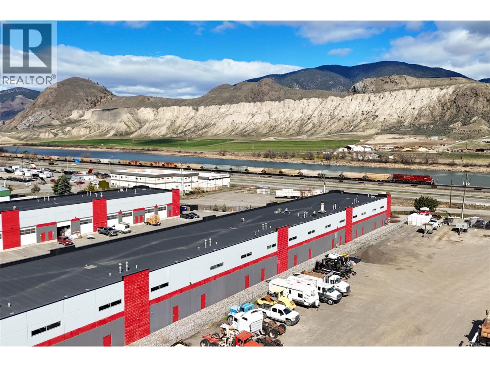 211 Andover Crescent