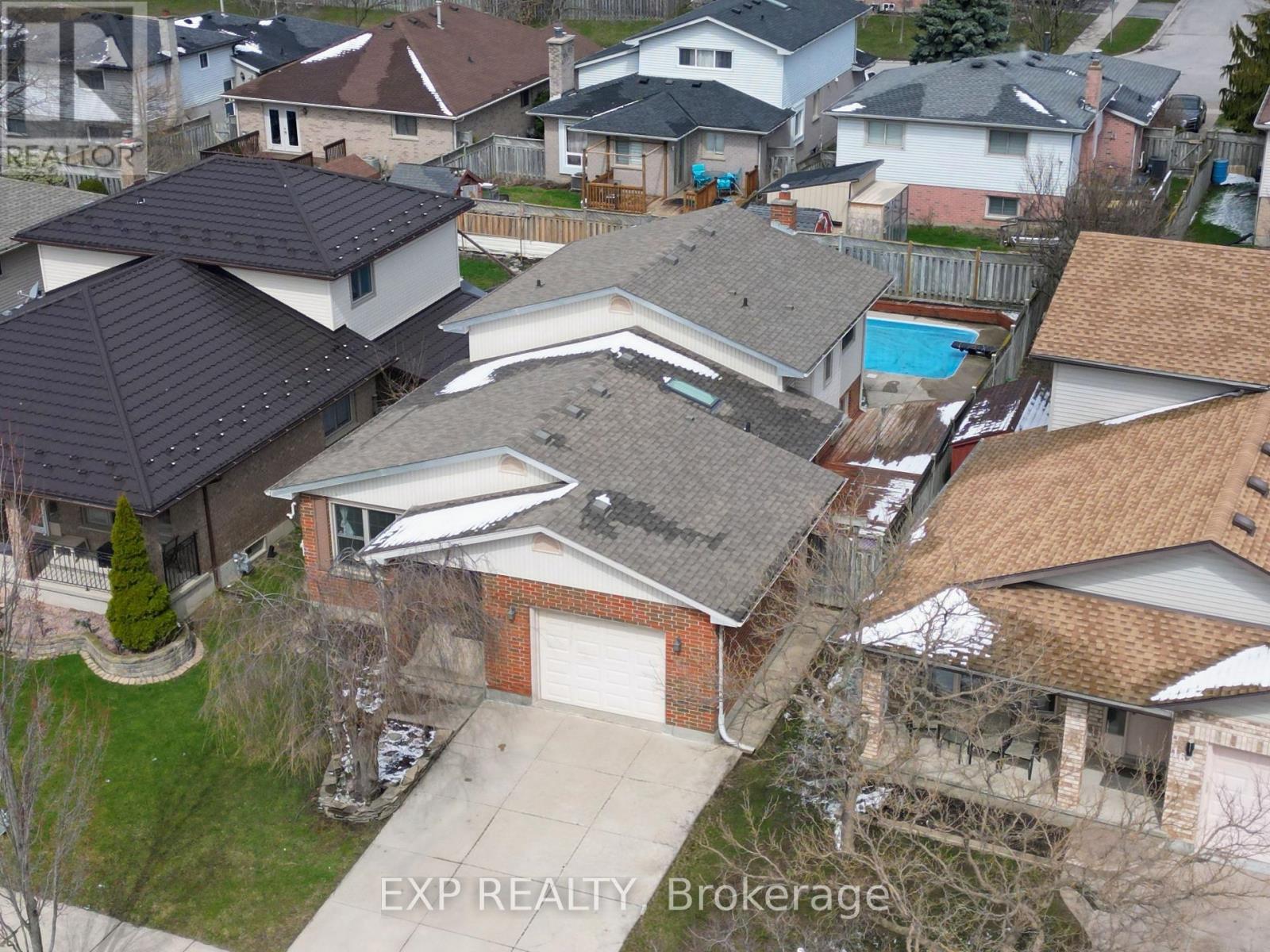 173 ASHLEY CRESCENT