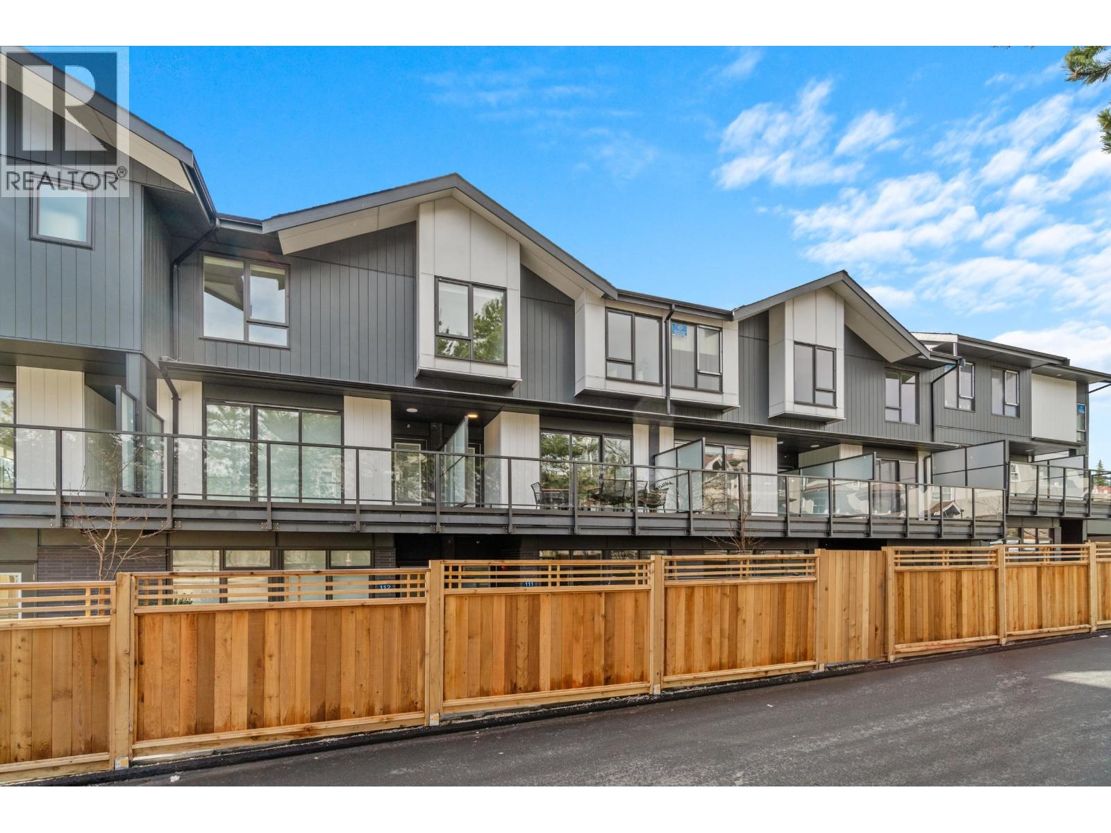 203 7161 17TH AVENUE