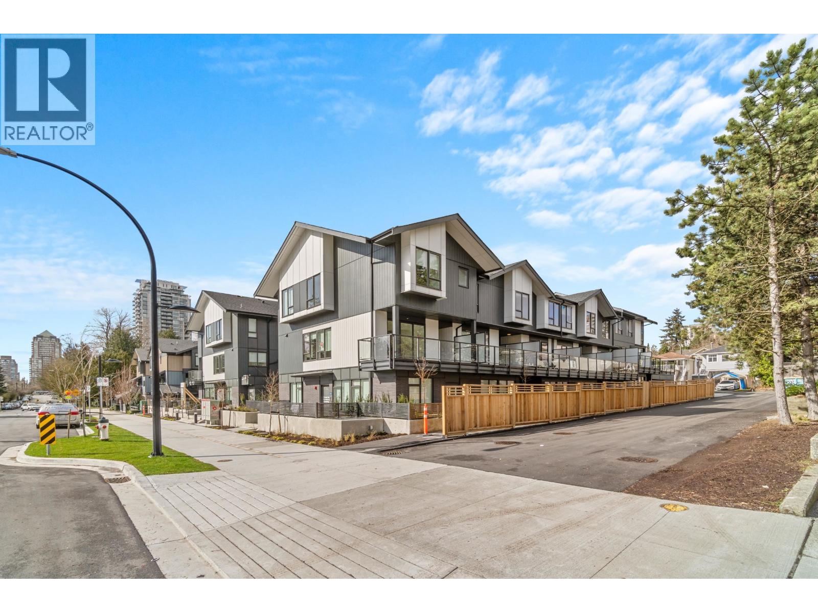 203 7161 17TH AVENUE