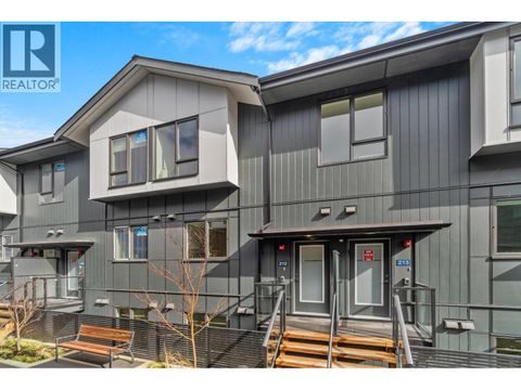 203 7161 17TH AVENUE Burnaby BC V3N0K1