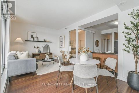 501 - 30 CANTERBURY PLACE Toronto (Willowdale West) ON M2N0B9