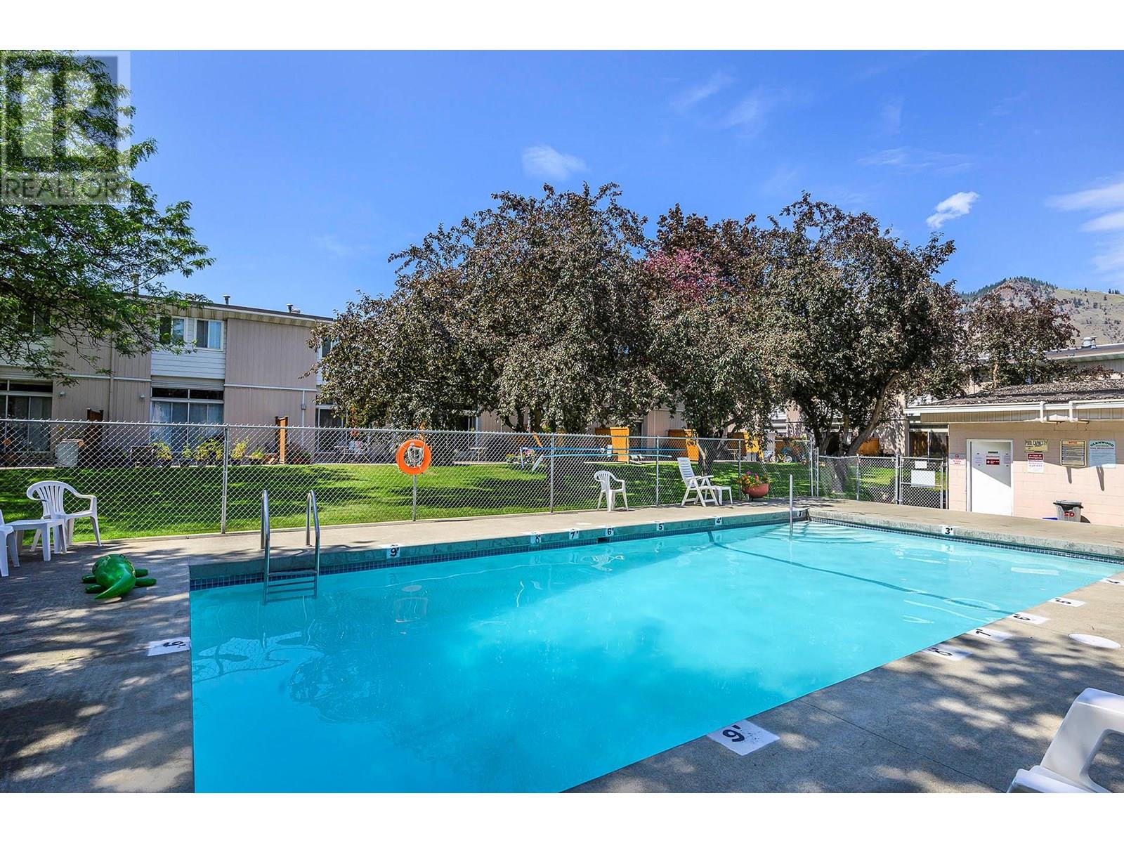 1980 GLENWOOD Drive Unit# 11