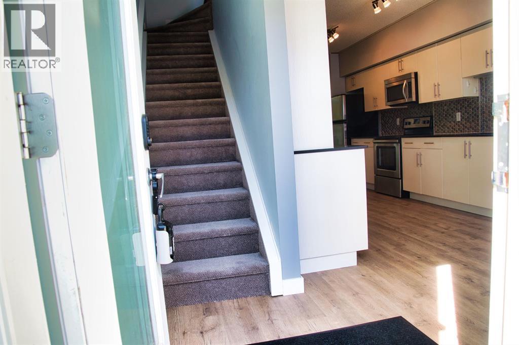 112, 1740 9 Street NW