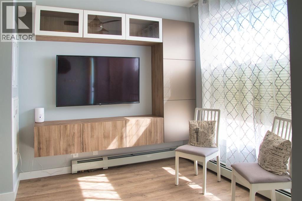 112, 1740 9 Street NW