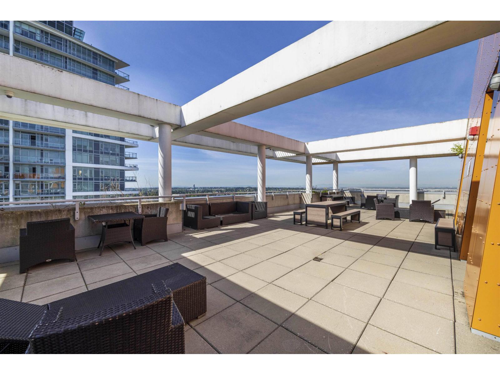 2202 13303 CENTRAL AVENUE