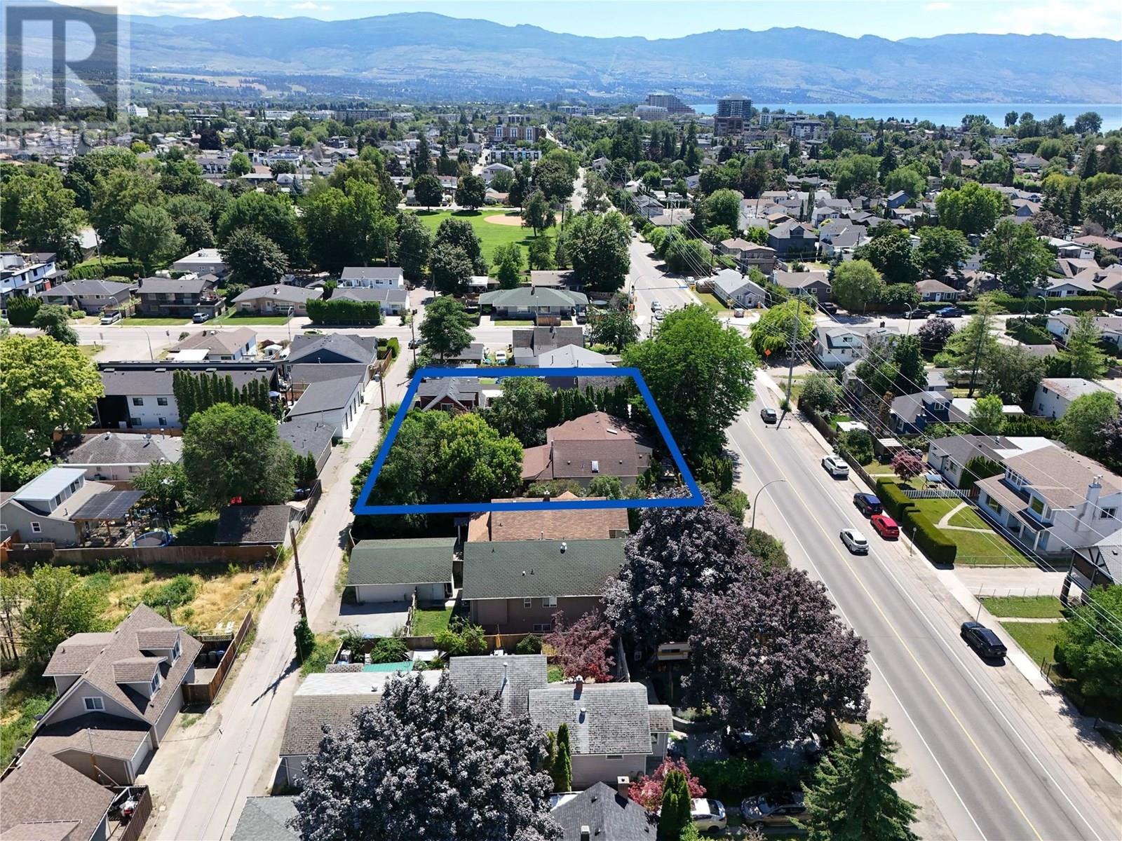 2277 Richter Street